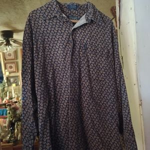 CHAPS MENS CASUAL SHIRT. SIZE LARGE.